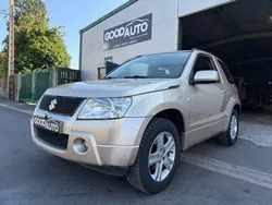 Suzuki grand vitara 4x4 / climatisation / radar recul / régulateur vitesse / vitre électrique / très propre /