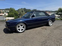 BMW 325 i  e30