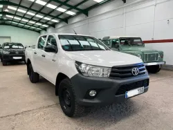 TOYOTA Hilux Cabina Doble GX