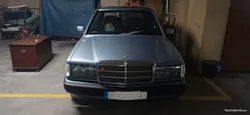 Mercedes-Benz 190 limousine