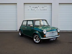 MINI AUSTIN 1300 carbu - Restaurée carrosserie et mécanique