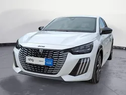 Peugeot 208 PureTech 100 GT LED Scheinwerfer Bluetooth PDC Klima DPF