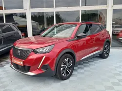 Peugeot 2008 II 1.2 PureTech 130 EAT8 ALLURE PACK Cockpit 3D Camera SC Attel