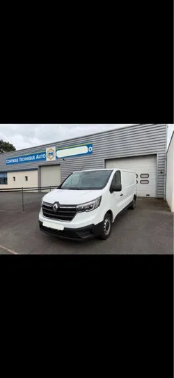 Renault Trafic L2H1 2.0 dCi 130 Confort – 85 000 km – TVA récupérable
