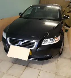 Volvo S40 sedan