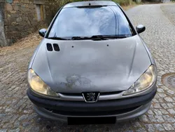 Peugeot 206 1.1 60cv 5 Portas - Nacional - Direção Assistida