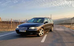 Volvo V70 T5