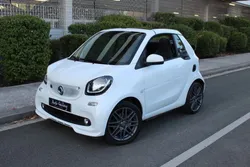 Smart fortwo cabriolet eq brabus style 2019 45 500 kms rare