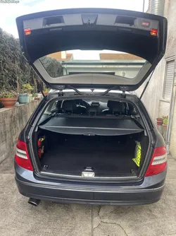 Mercedes-Benz C 220 W204