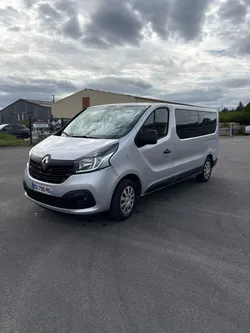 Renault trafic 9 plcs