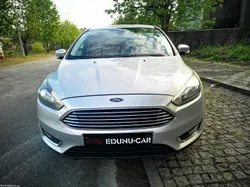 Ford Focus 1.0 SCTI 125cv TITANIUM c/ GPS - Utilitário Nacional c/ Garantia - "IMBATIVEL"