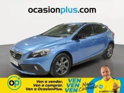 VOLVO V40 Cross Country D2 Momentum 120