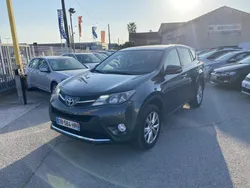 Toyota rav 4 d-4d 150 cv 4x4 gps historique d\'entretien complet 1ere main