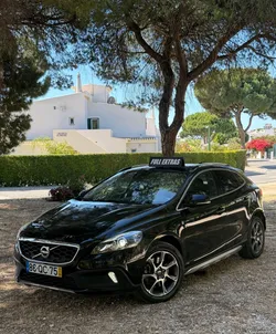 Volvo V40 ocean race cross coontry