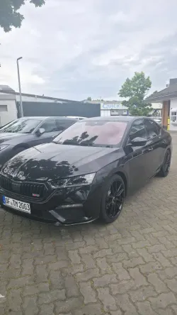 Skoda Octavia 2.0TDI RS DSG 147kW