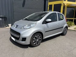 Peugeot 107 1.0e 12v trendy 2-tronic 2010