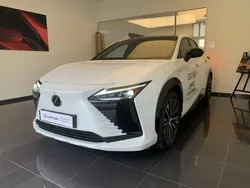 Lexus RZ 500e Executive MC26