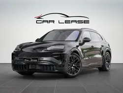 Porsche Cayenne Turbo Electrique 1156 CH 113 kWh 574 km WLTP Véhicule neuf Attelage HUD Toit Pano LOA Possible