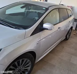Ford Focus SW 1.5 TDCi ST-Line