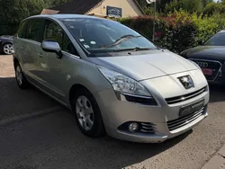 Peugeot 5008 1.6 hdi 110 Premium Pack