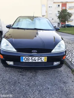 Ford Focus 1.8 TDdi Ghia