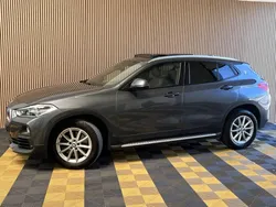 BMW X2 sDrive 20i ENTRETIEN BMW -APPLE CARPLAY - TOIT OUVRANT - CUIR- HARMAN KARDON - CAMÉRA DE