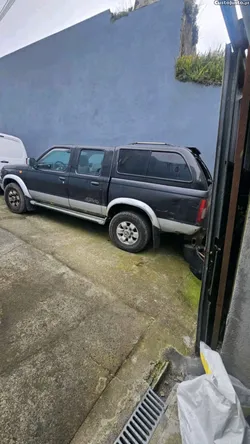 Nissan Navara d 22