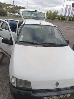Renault Clio 1