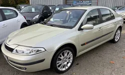 RENAULT LAGUNA II Berline Dynamique 1.8 i 16v 120 cv Distribution et Révision Neuve « GARANTIE 3 MOIS »