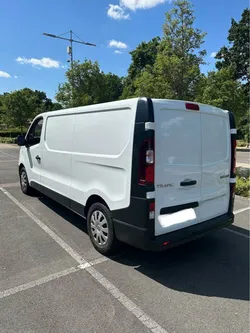 Renault Trafic L2H1 2.0 Blue dCi 145 Grand Confort – Très bon état