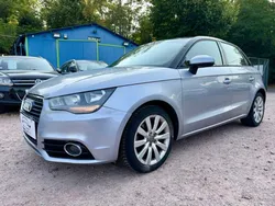 Audi a1 sportback 1.4l tfsi 122cv 224.800kms 01/2015 premere main clim automatique regulateur de vitesse bluetooth sièges chauffant aide au stationnement