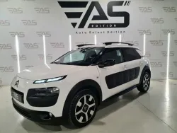 Citroen C4 Cactus 1.2 PureTech S&S Shine 110