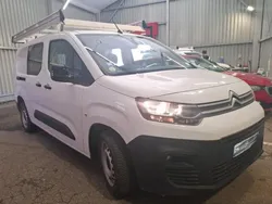 BERLINGO XL 100 CH cabine approfondie 5 places 55.958 km D'ORIGINE 15.825 ht (18.990 ttc)