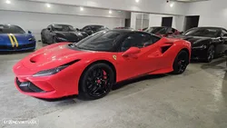 Ferrari F8 Tributo 3.9 Twin-Turbo V8