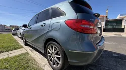 Mercedes-Benz B 180 180D
