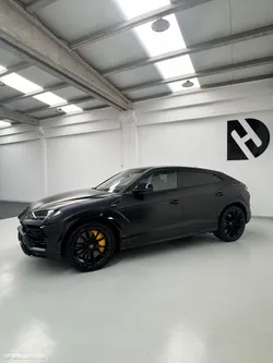 Lamborghini Urus 4.0 V8