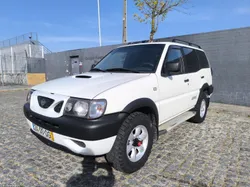 Nissan Terrano 2.7 Turbo Intercooler - 7 Lugares - 186 Mil KLM!
