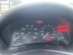 Peugeot 206 1200 como novo