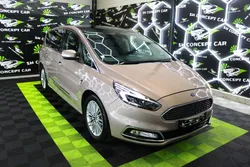 Ford S-Max 2.0 TDCi 180 ch SetS Powershift Vignale 7 Places