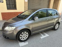 Volkswagen Golf Plus 1.6 FSI Highline Tiptronic