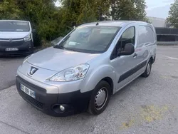 PEUGEOT Partner (B9) Utilitaire L2 800 Kg 1.6 HDi 8V FAP Fourgon 90 cv: Climatisée+ Garantie 06 Mois