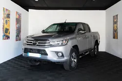 Toyota Hilux 2.4 D-4D Double Cabine 150cv BVA 4x4 pick-up