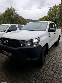 Toyota Hilux 2.4 D4D 150cv