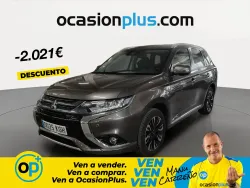 MITSUBISHI Outlander PHEV Kaiteki 4WD