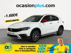 FIAT Tipo 1.5 Hybrid Red DCT