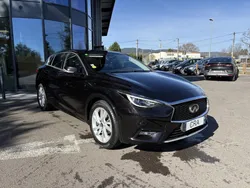 INFINITI Q30 1.5d Premium