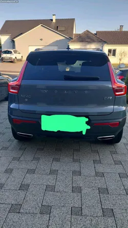 Volvo XC40 R-design