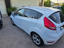 Ford Fiesta 1.25 como novo troco valor inferior