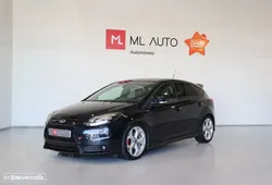 Ford Focus 2.0i ST