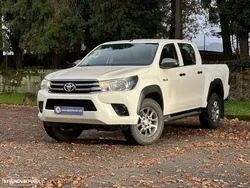 Toyota Hilux 2.4 D-4D 4WD CD CM